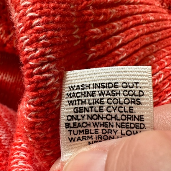 Stylus Orange and White Long Sleeve Crew Neck Women’s Sweater. Size Large - Picture 8 of 8